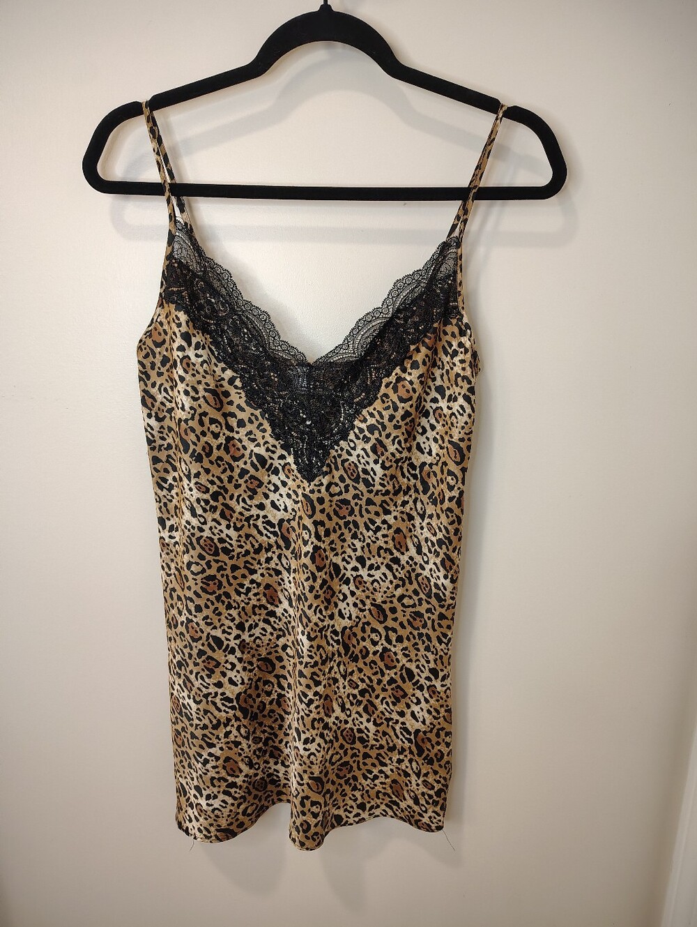 Victoria's Secret Cheetah Print Slip (08/11)